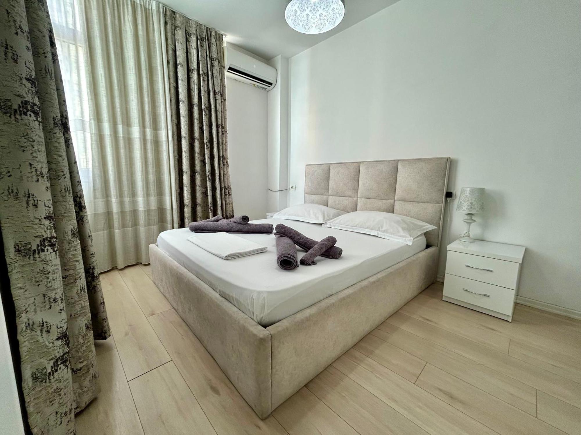 A&X Lovely And Central Apartment - 24H Self Check-In تيرانا المظهر الخارجي الصورة